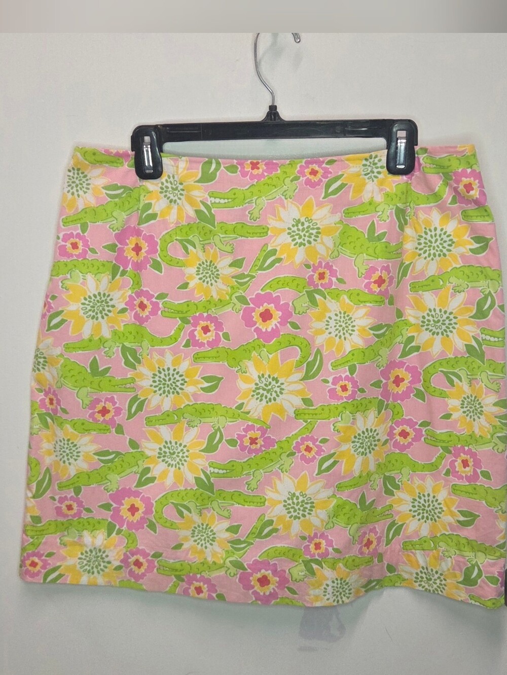 Lilly Pulitzer Pink Floral Mini Skirt with Yellow & Green Accents Alligators